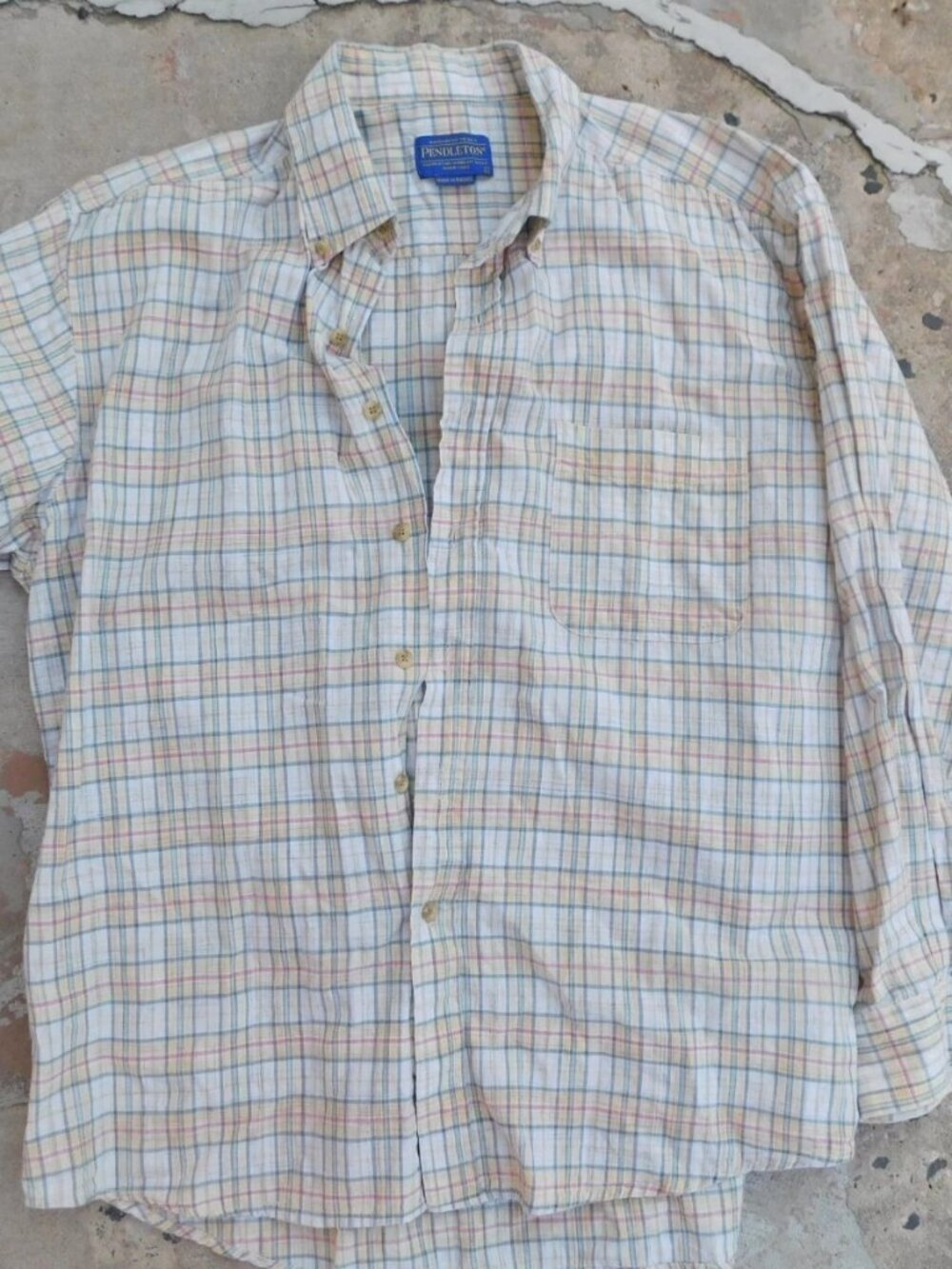 Pendleton Patterned Mens LARGE Button Front Shirt